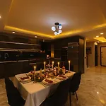 Sahnaz Suits Feriehus Belek