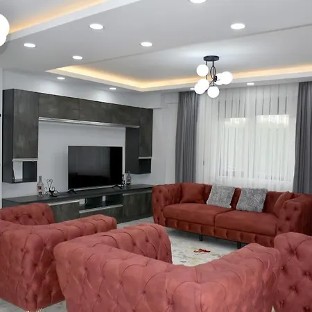 بيت للعطل Sahnaz Suits *