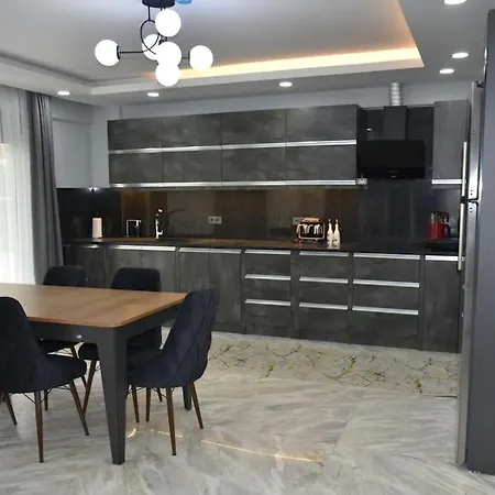 بيت للعطل Sahnaz Suits