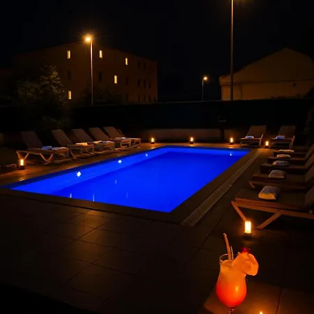 Hébergement de vacances Sahnaz Suits