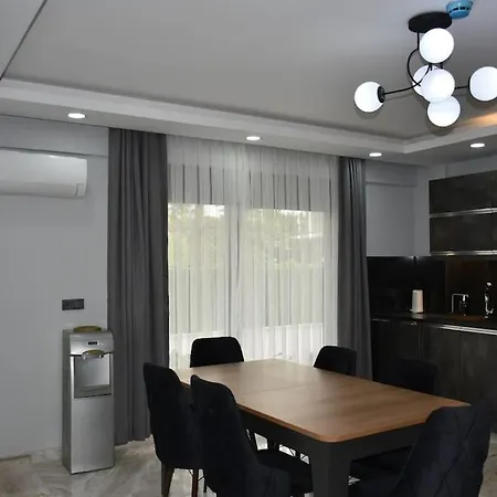 Holiday home Sahnaz Suits Belek