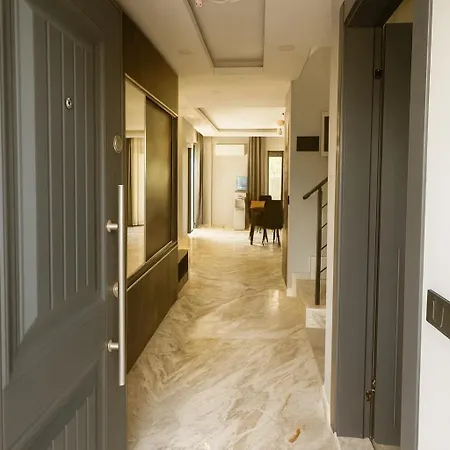 بيت للعطل Sahnaz Suits بيليك