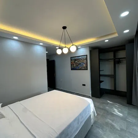 بيت للعطل Sahnaz Suits *