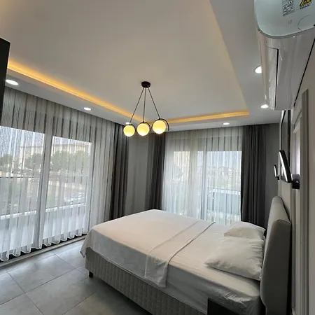 Sahnaz Suits بيت للعطل بيليك