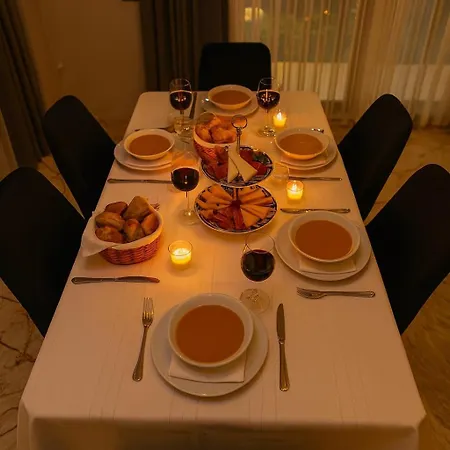 Sahnaz Suits بيت للعطل *